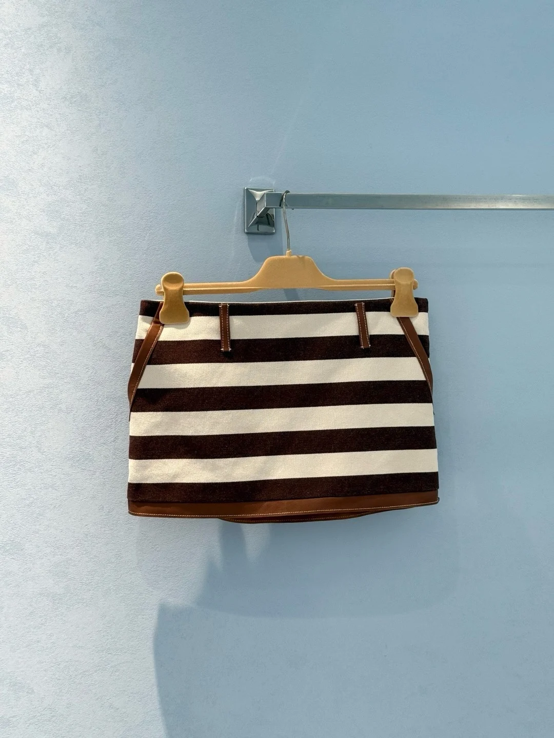 

25New Split Leather Striped Spicy Girl Short Skirt Playful Sweet Style College Age Reducing Sweet Cool Spicy Girl Mini Skirt