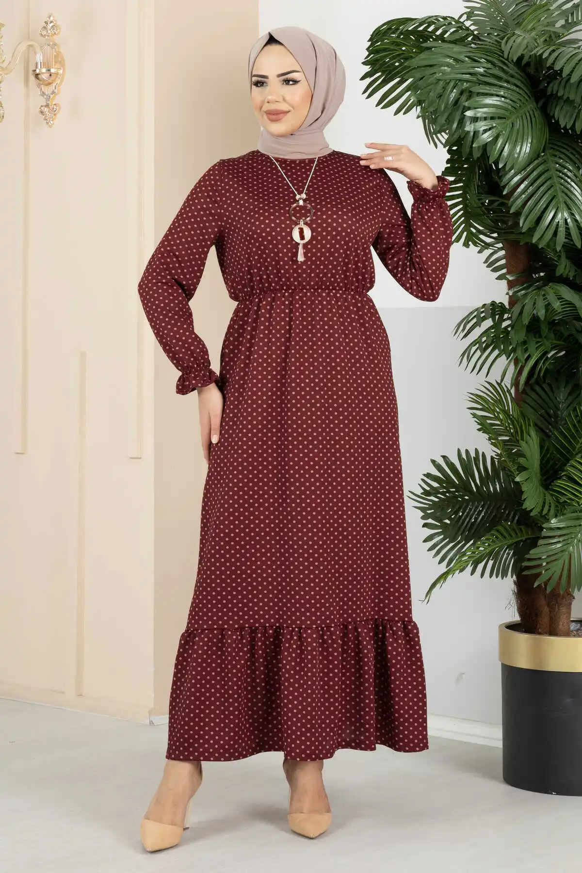 Polka Dot Patterned Hijab Dress Vintage Muslim Dress Women Middle East Abaya Hijab Luxury Long Sleeve Green Turkey Dresses For