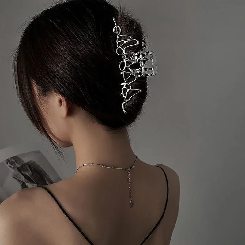 Grande pince à cheveux en métal pour femmes, épingles à cheveux irrégulières, style punk, barrettes à griffes, pinces à mâchoire vintage, accessoires pour cheveux