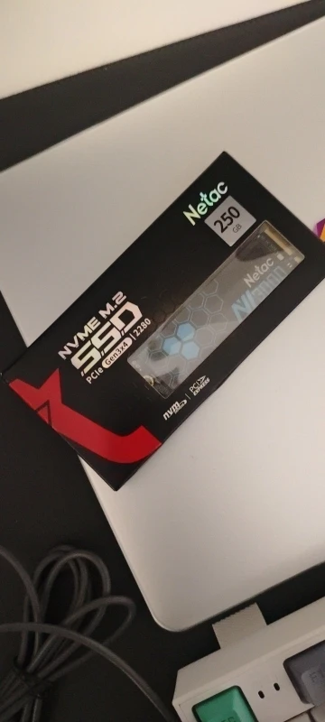 Netac NVMe SSD M2 1TB 2TB 500GB 250GB 3500MB/s SSD PCIe3.0 M.2 2280 SInternal Solid State Drives Disk NV3000 for Laptop Desktop photo review