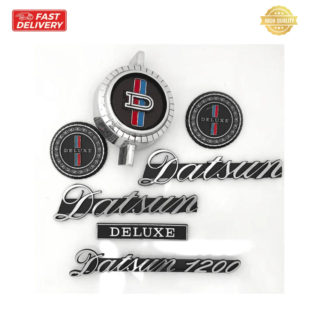 

Набор эмблем Datsun 1200. | Передняя решетка металлическая + задняя стойка крыла ABS | Литье под давлением | Винтажные сменные значки JDM