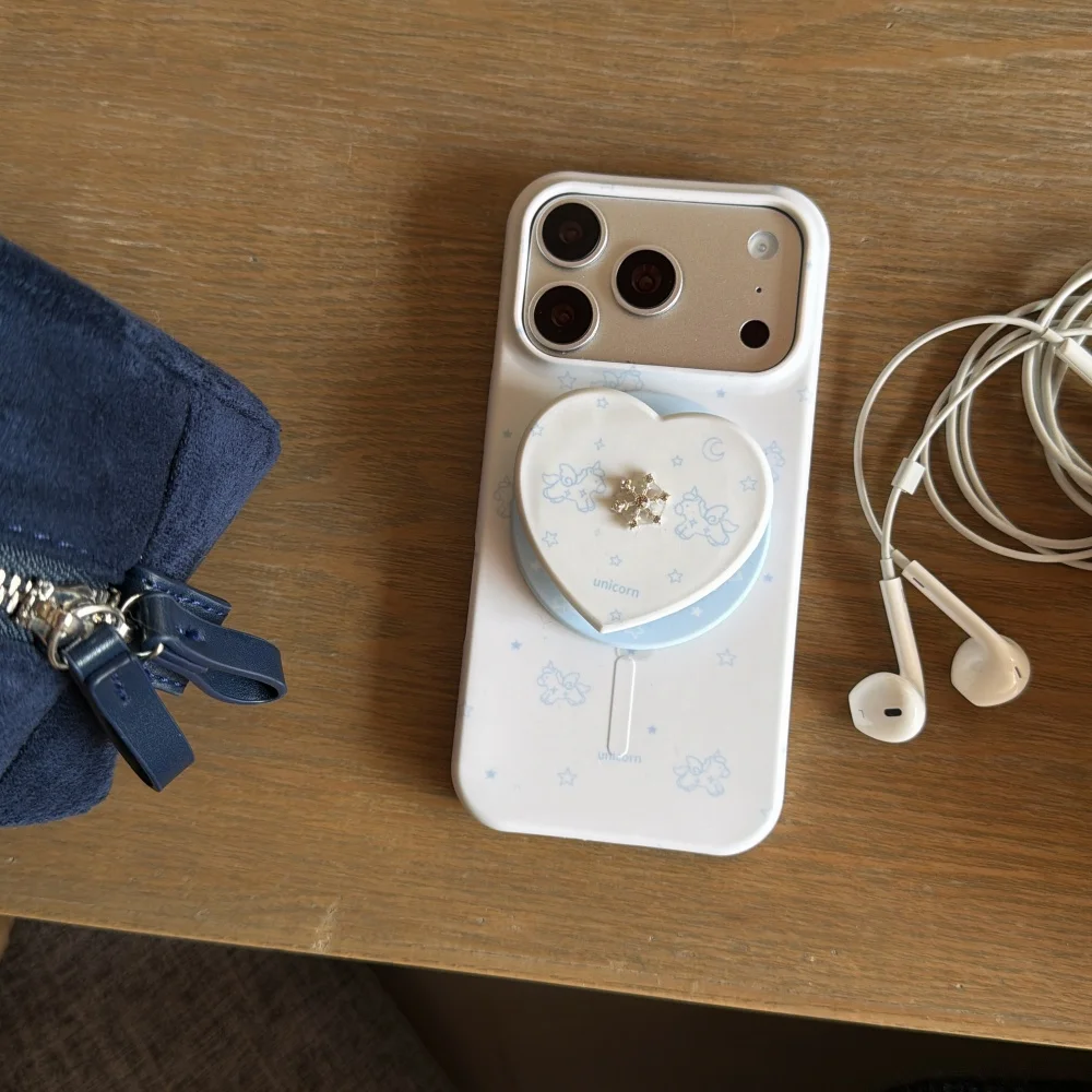 

Simple cute line pony 3D snowflake love with for magsafe holder for iPhone 17 16ProMax14 15Pro fundas Korean INS protective case