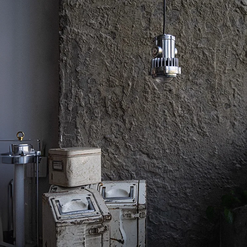 Luz colgante de bala espacial Vintage