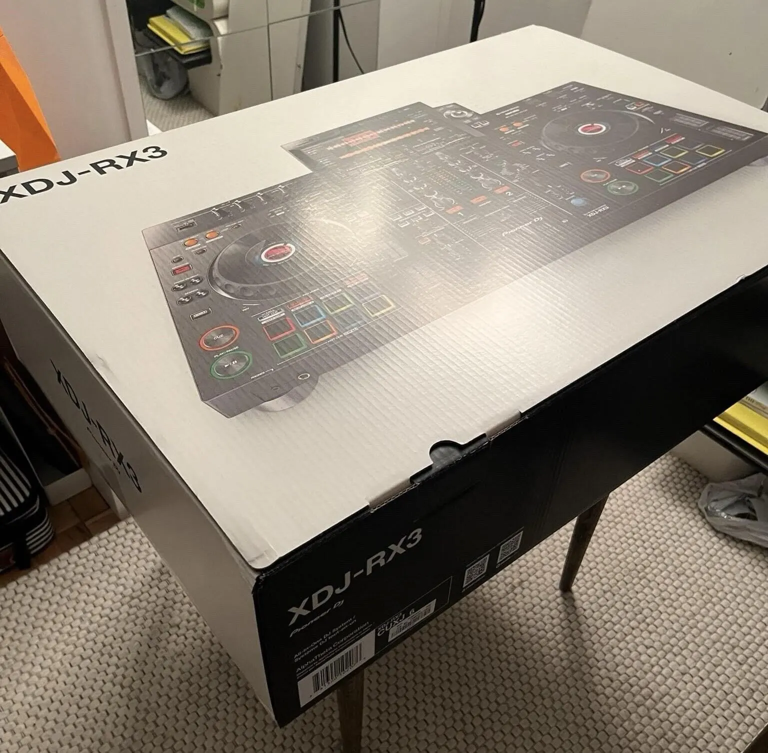 

БОЛЬШИЕ СКИДКИ АКЦИЯ Pioneer-xdj-rx3-цифровой DJ-контроллер