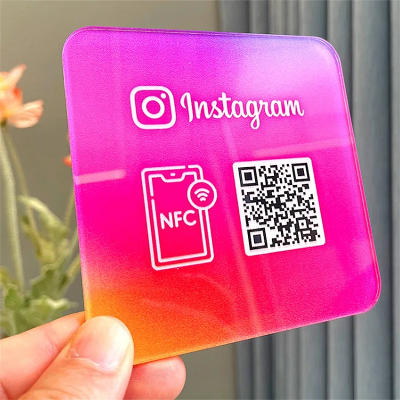 Customized Business Media Sign, QR Code Sign, Acrylic Plate with Adhesive Backing, Instagram and Facebook