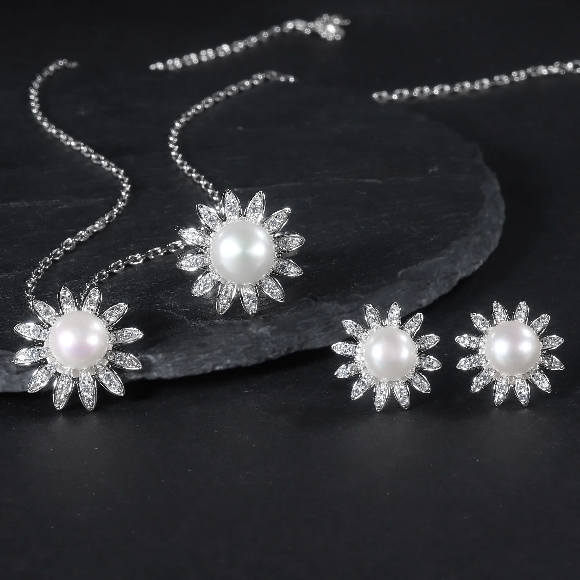 GEM'S BALLET Pearl Necklace 6.3TCW White Nautral Fresh-water Pearl Pendant Necklace in 925 Sterling Silver Gift For Her