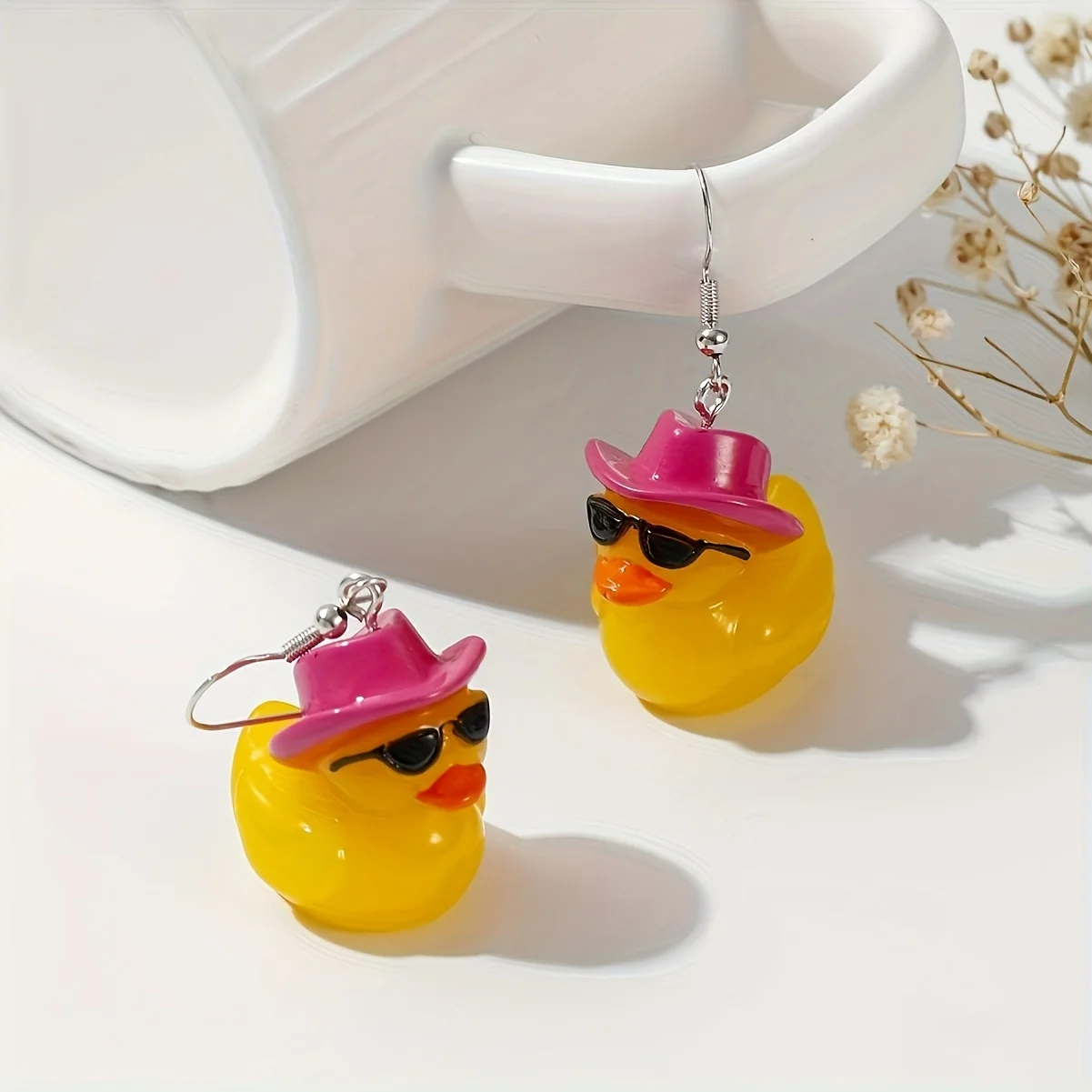 1 Pair, Creative Cute Cartoon Duck Earrings, Small Fresh and Funny Earrings, Little Duck Animal Creative Pendant