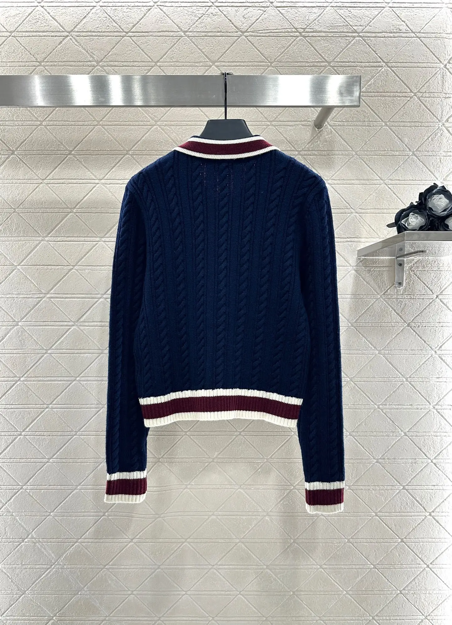 

New Lapel Hemp Pattern Color Blocking Casual College Style Comfortable Casual Pullover Sweater