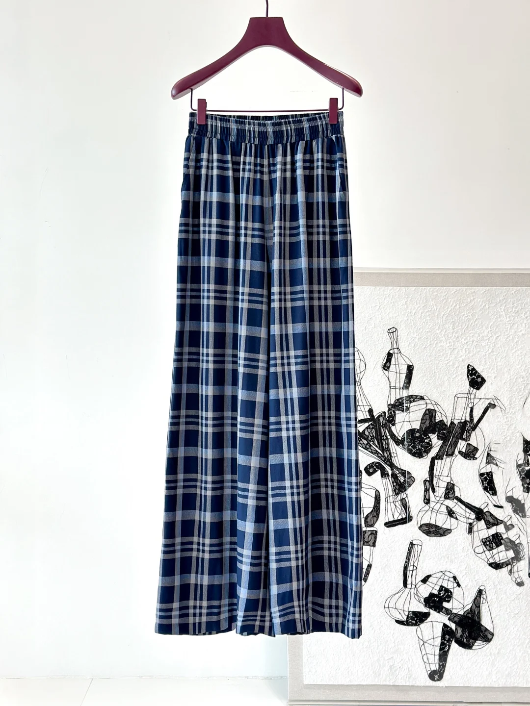 

2052 New and Comfortable Early Autumn Preppy Style Color-blocking twisted letter knitted trousers