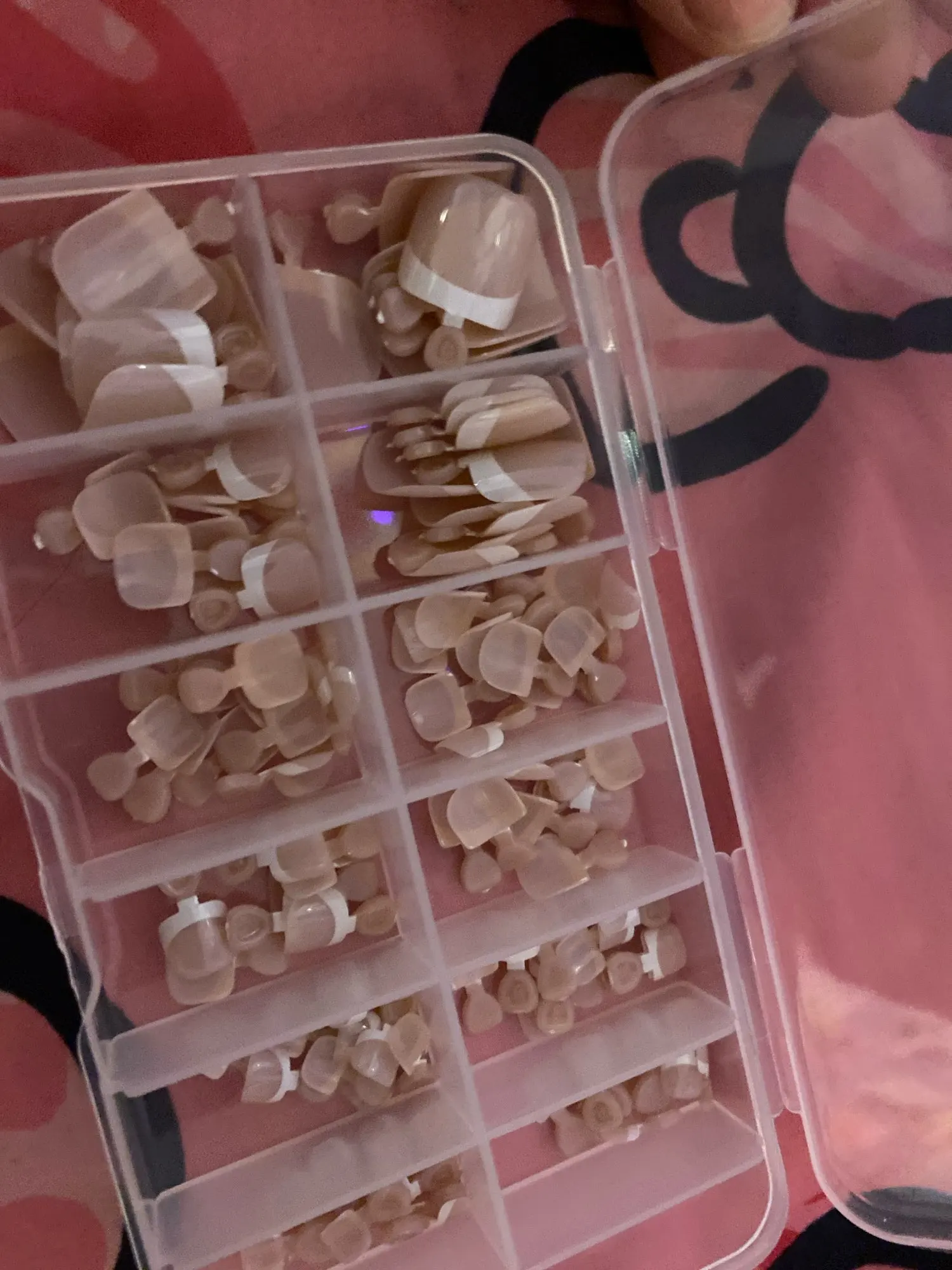 120Pcs Glossy Nude Pink French Press-On-Toenail Set 1*Box Short French Square Fake Toe Nails Solid-Color Manicure Toenails Tips photo review