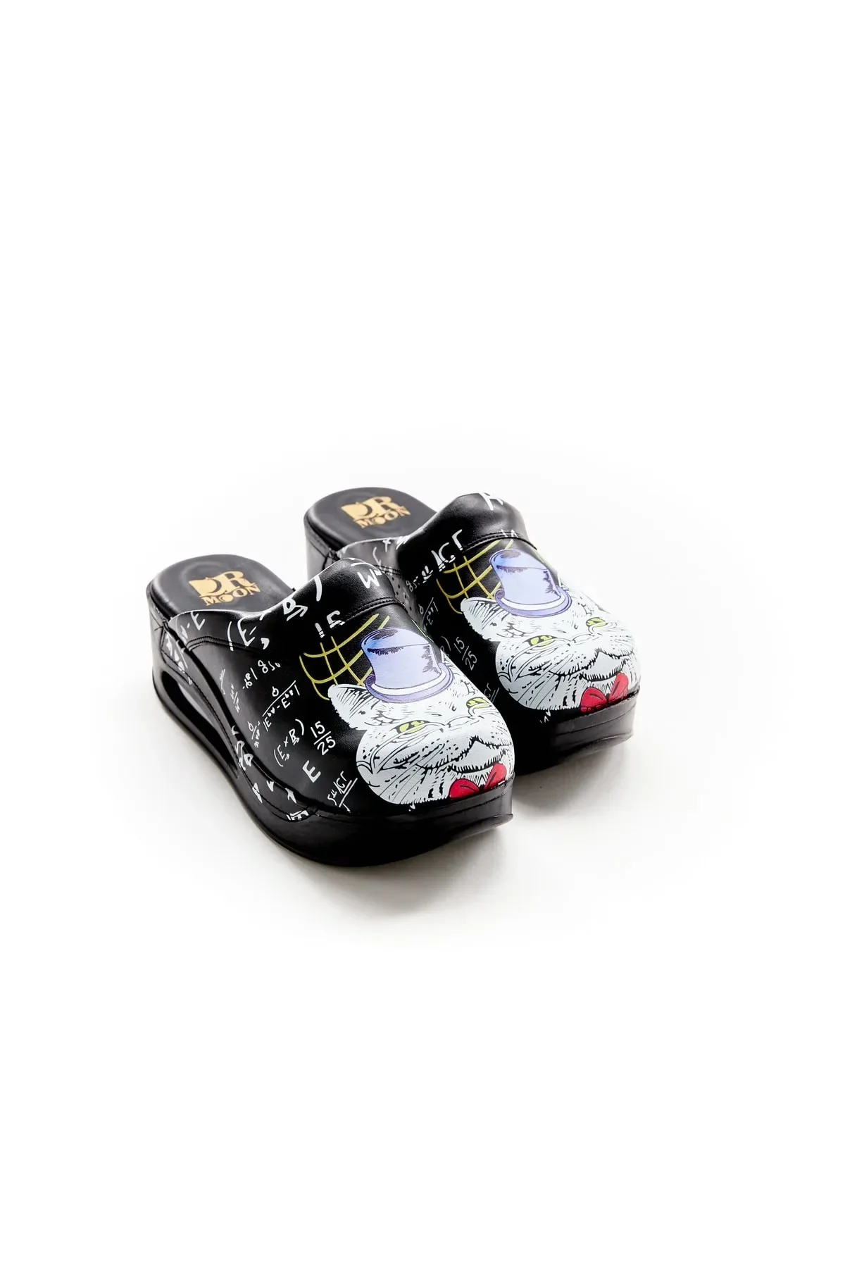 

Black Orthopedic Sabo Slippers Hospital Beauty Salon Clogs Women Heeled Slippers Shoes Cat Patterned Airmax Sabo