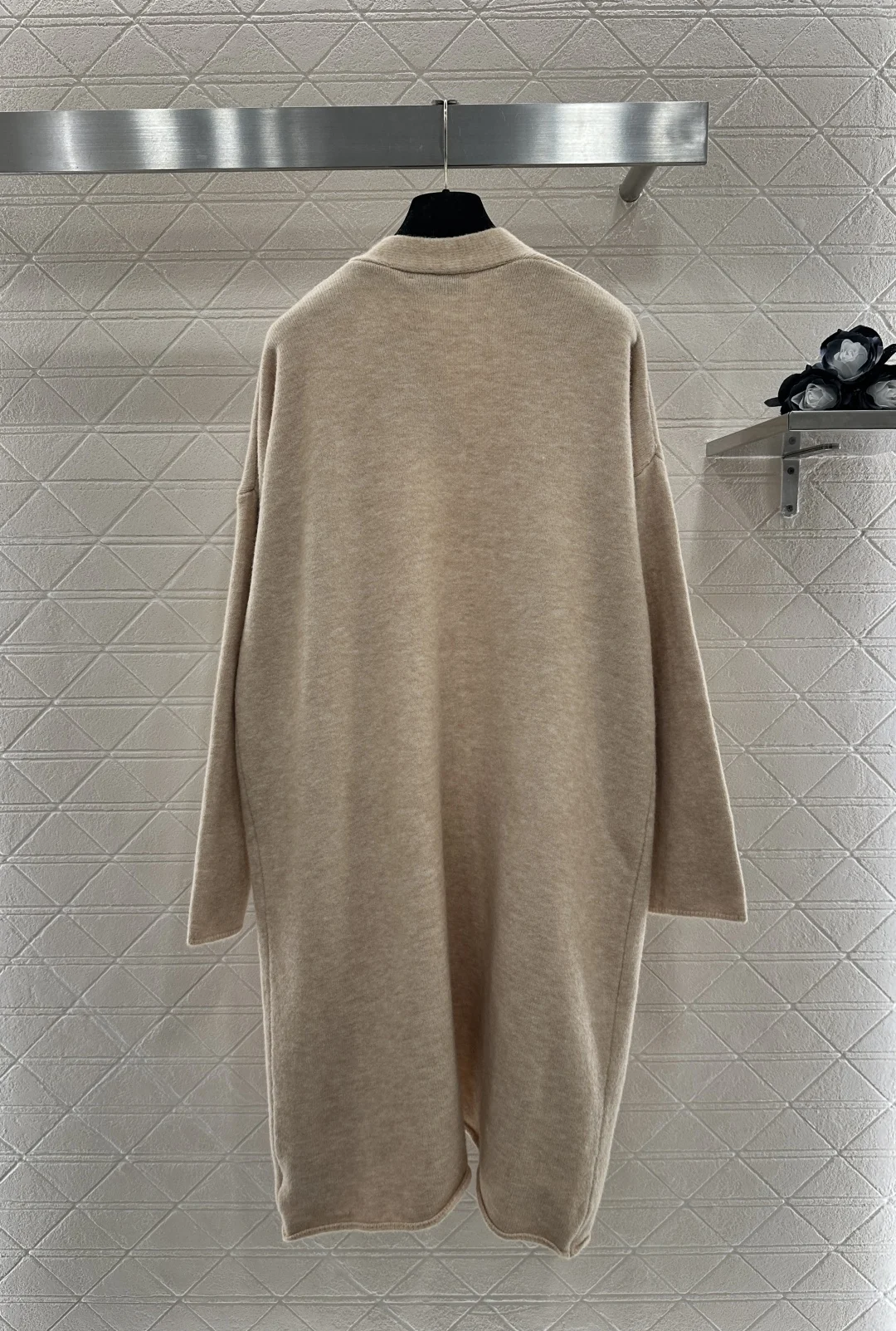 

2025 New wool coat solid A three-piece set of halter, vest, cardigan and trousers Fashionable Versatile Slimming winter autumn