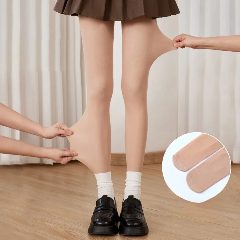 Kave Nude Leggings Winter Warme doppellagige Flor- und verdickte Seidenstrümpfe für Frauen Natürliche Herbst fleischfarbene Strumpfhosen
