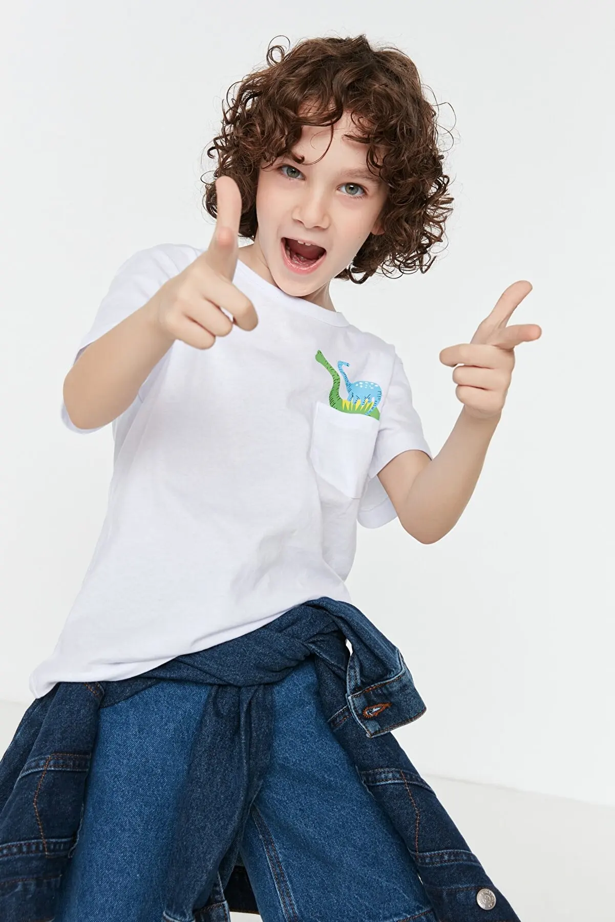 Kaus Rajutan Anak Pria Motif Putih