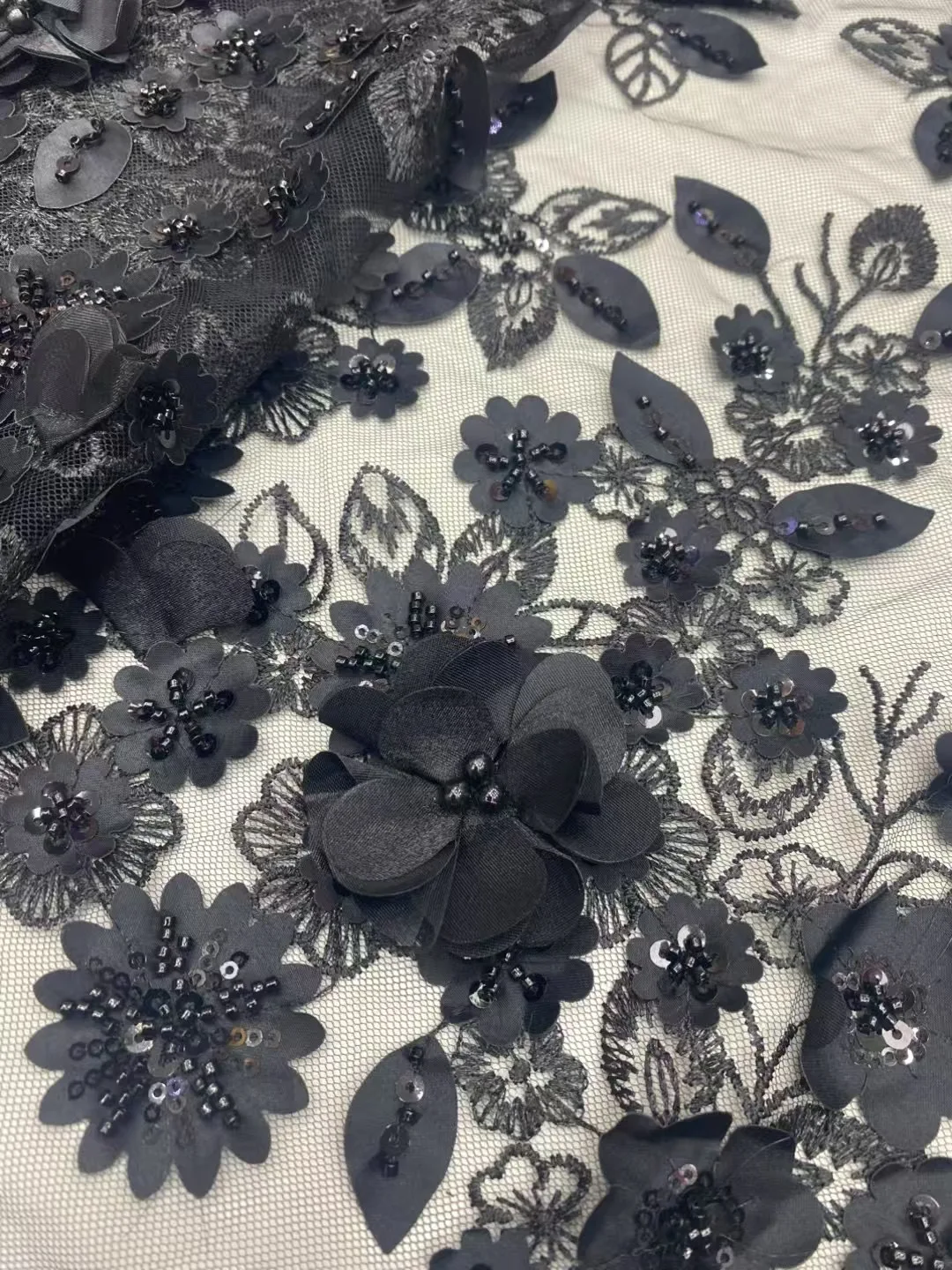 Latest Vintage Sequin Tulle Mesh Fabric Heavy Sequin Embellishment European Rose Design Elegant Noble Evening Dress Fabric