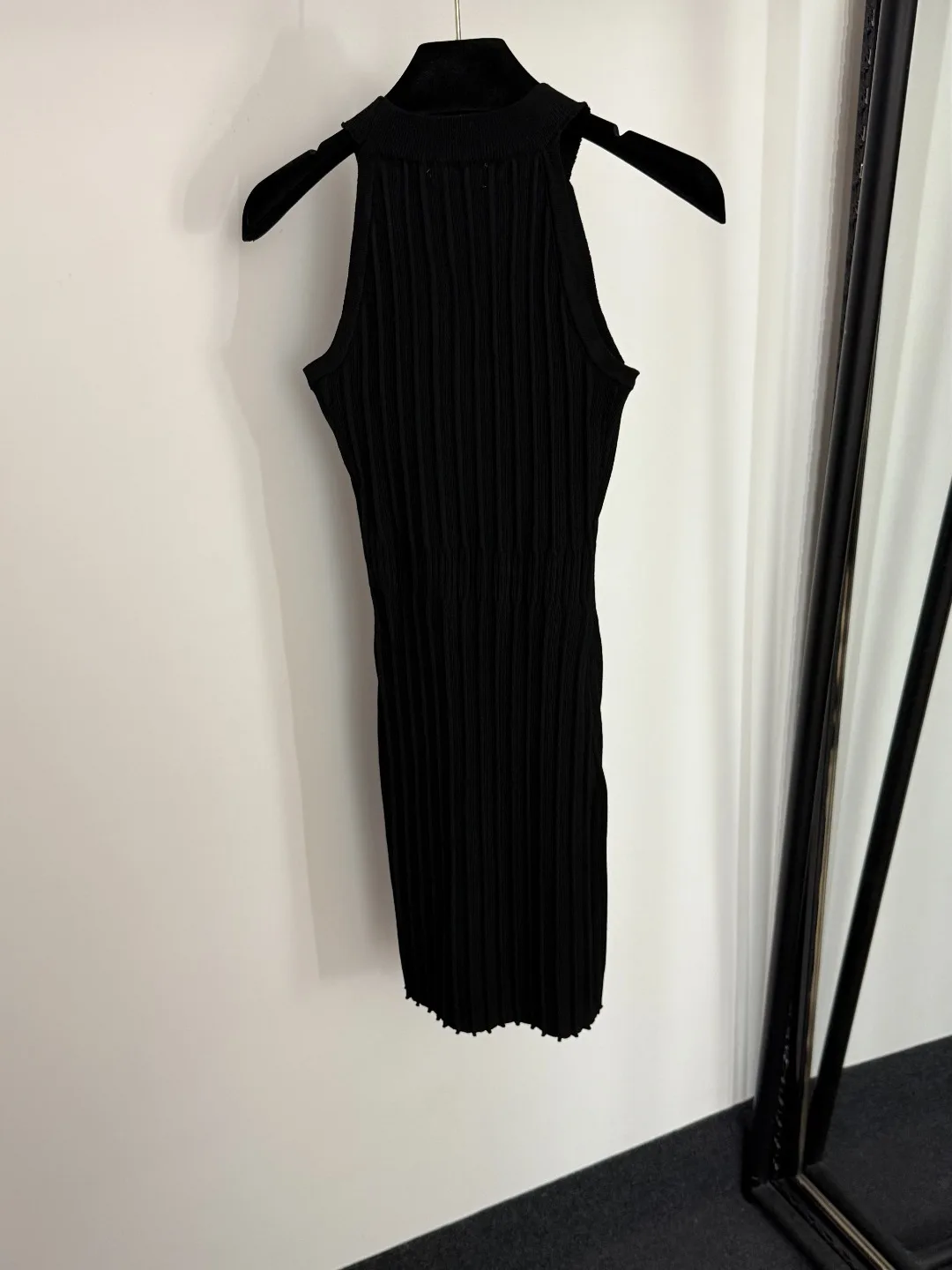 

2025 New Solid Dress Sleeveless Fashionable Versatile Slimming Figure-hugging Spring Summer