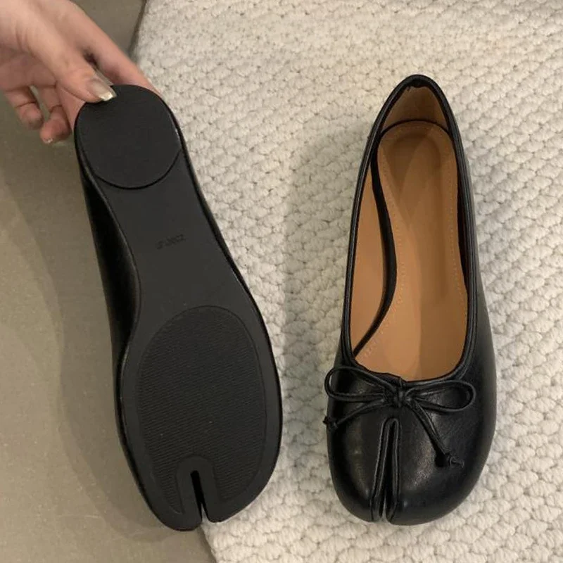 Lente Vrouwen Platte Split Neus Schoenen Met Strik Zachte Leren Strik Voorkant Ondiepe Slip Op Meisjes Tabi Schoenen Flats Balletschoenen - afbeelding 2