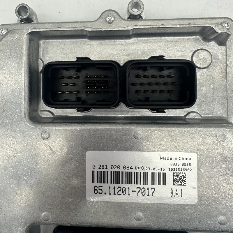 

0281020084 ECU Engine Control Module for Doo--san 6511201-7017 PC Version Excavator Controller The warranty period is one year.