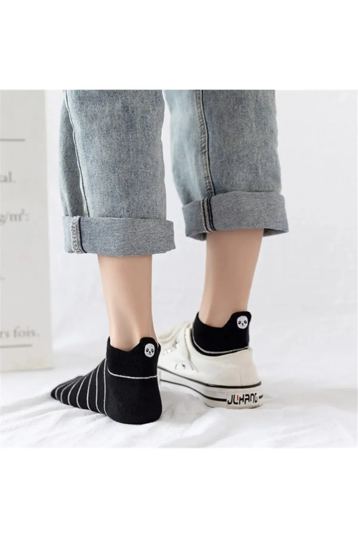 Women's 5 Pairs Black and White Panda Patterned Embroidered Booties Socks Comfortable Fit Socks Suitable for Style and Daily Use