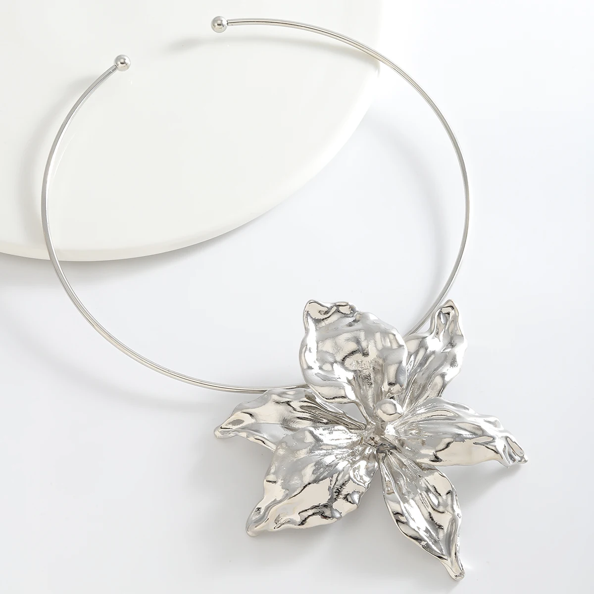 2024 New ZAA girlgo Fashion Heavy Metal Style Alloy Flower Collar Elegant & Noble Multiple Colors Available