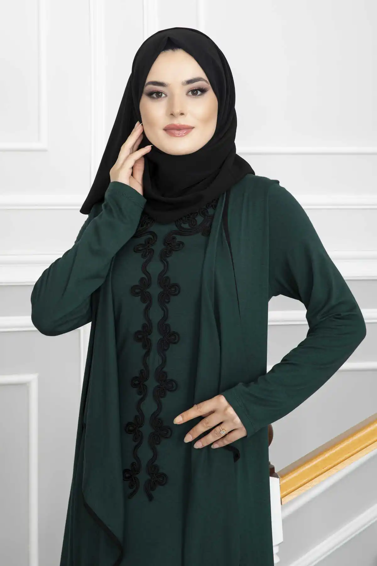 Women Clothing Vest Look Combed Hijab Dress Abaya Muslim Long Sleeve Maxi Lace Polka Dot Stitch Islamic Middle East Dubai Kaftan