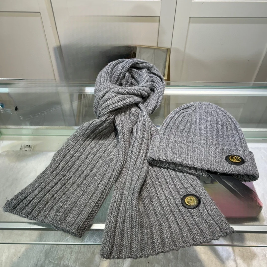 Cozy Gray Ribbed Knit Scarf and Hat Set, Perfect Cold - Weather Accessories for Trendy Looks