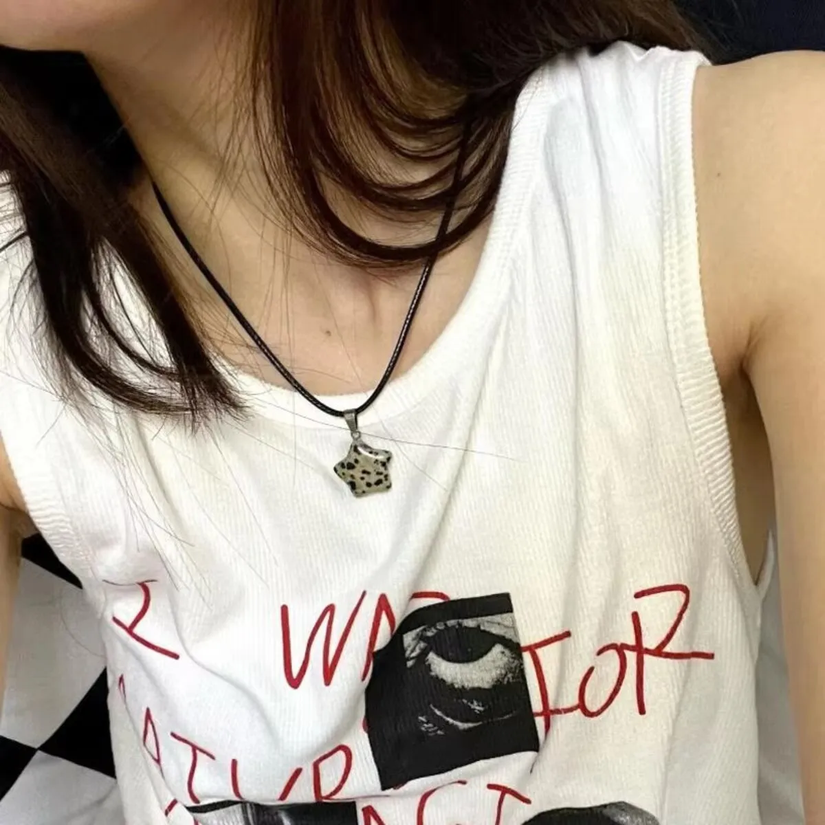 الاتجاه الحجر الطبيعي مسدس كريستال روز كوارتز أوبال دلاية شكل نجمة قلادة للنساء فلوريت اللازورد رصاصة البندول مجوهرات هدية