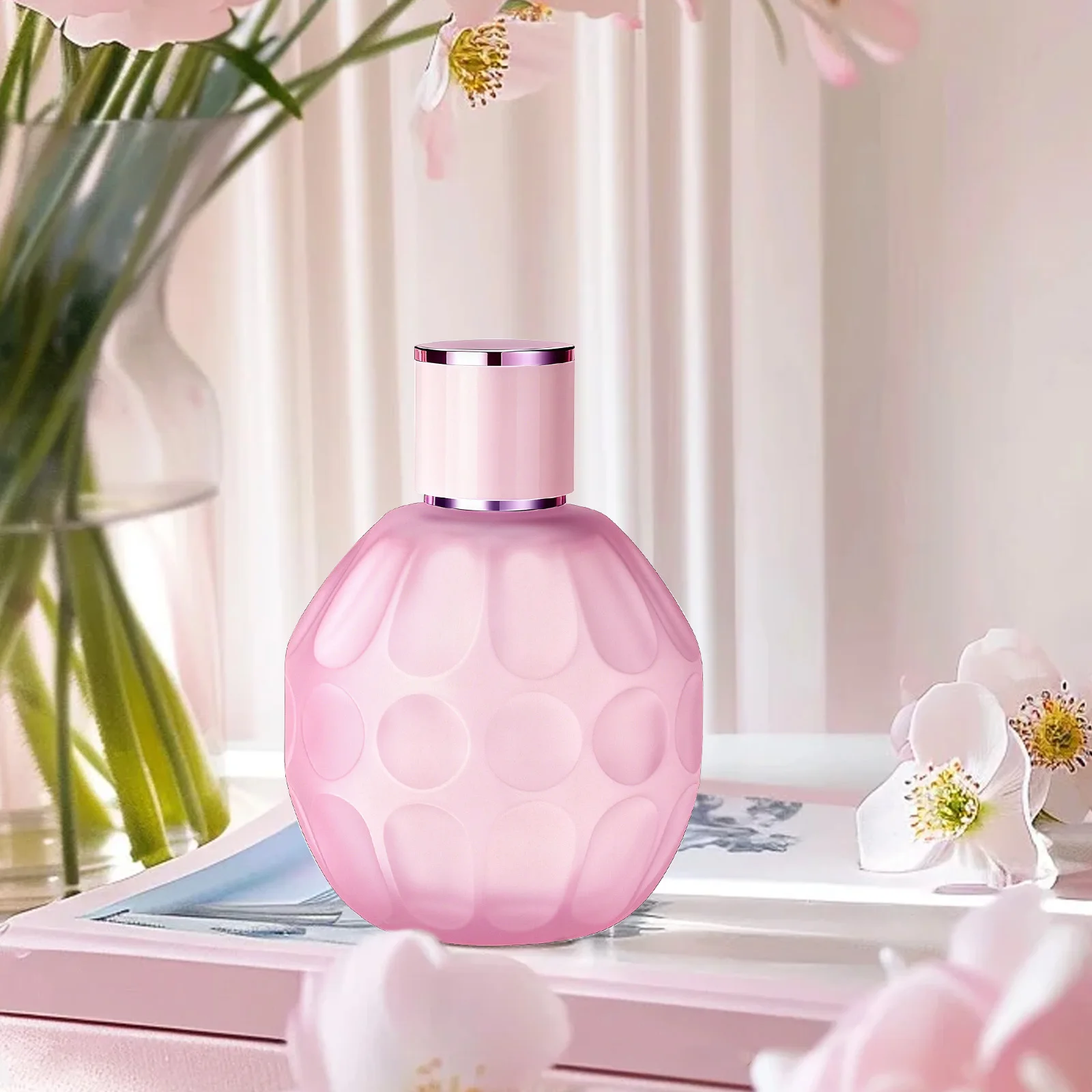 1 PAKET / 100ML parfum wanita, dengan aroma buah manis dan susu, wangi tahan lama, cocok untuk penggunaan di kantor.