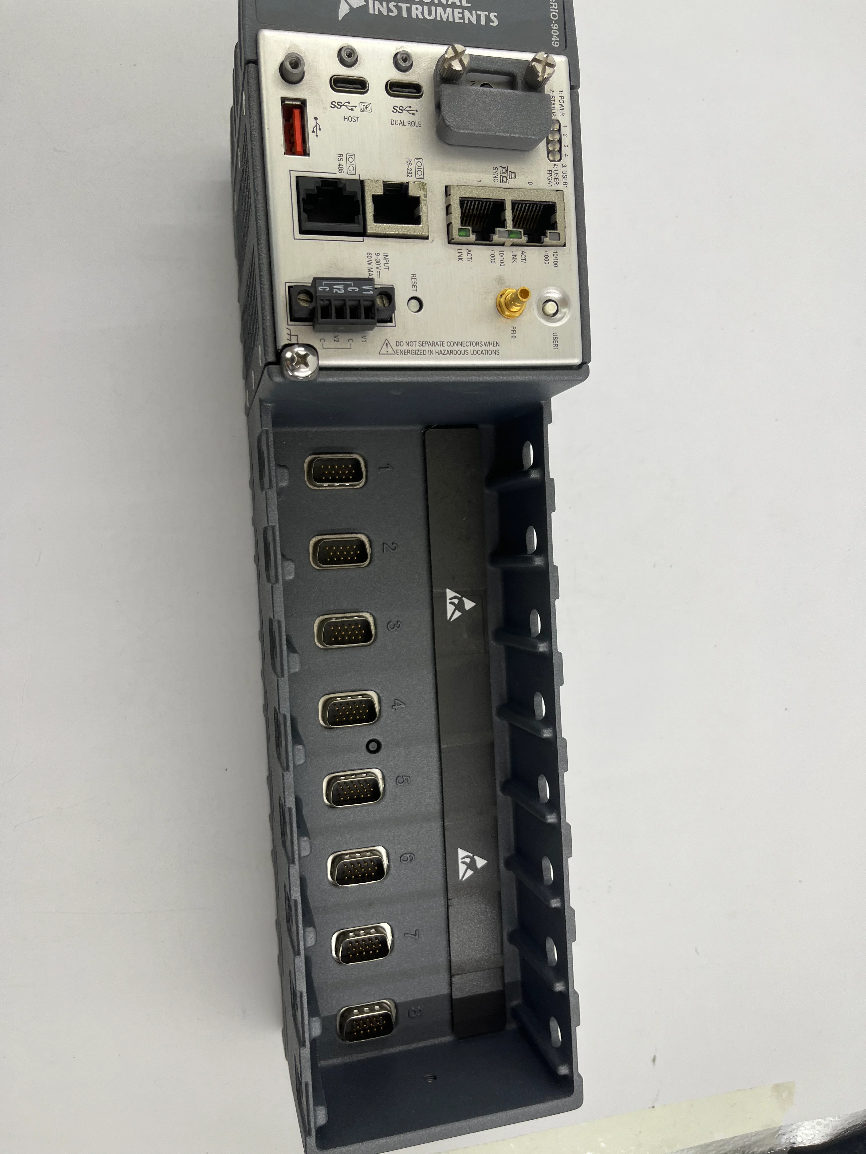 NI cRIO-9049 785618-01 CompactRIO C Series Controllers andChassis