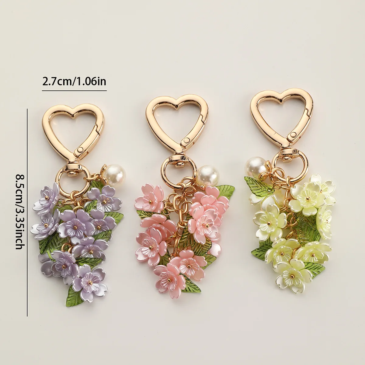 Fashionable and Creative Flower Filled Heart-Shaped Keychains, Bag Decorations, Luggage Hanging Keychains