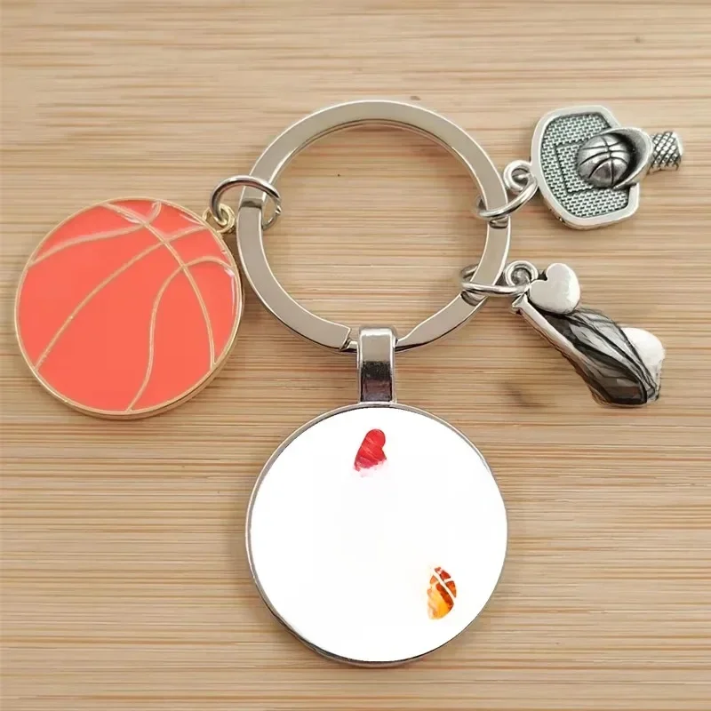 A-Z d'initiales de basket-ball, cadeau de bijoux de bijoux de cadeau d'amant de basket-ball