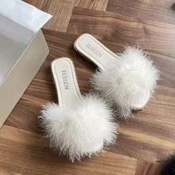 Fluffy Bride or Bridesmaid Slippers | Custom Bridal Fur slippers as Bridesmaid Gifts Proposal | Wedding Slippers for Bridal Show