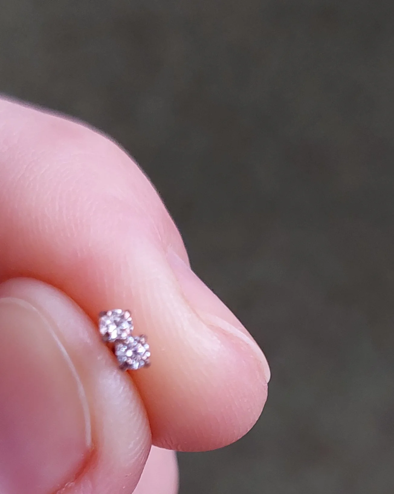 Fashion 1pair/2pcs Women Round Crystal Zirconia Stud Earrings New Surgical Steel Luxury Jewelry Clear Rhinestone Unisex Piercing photo review