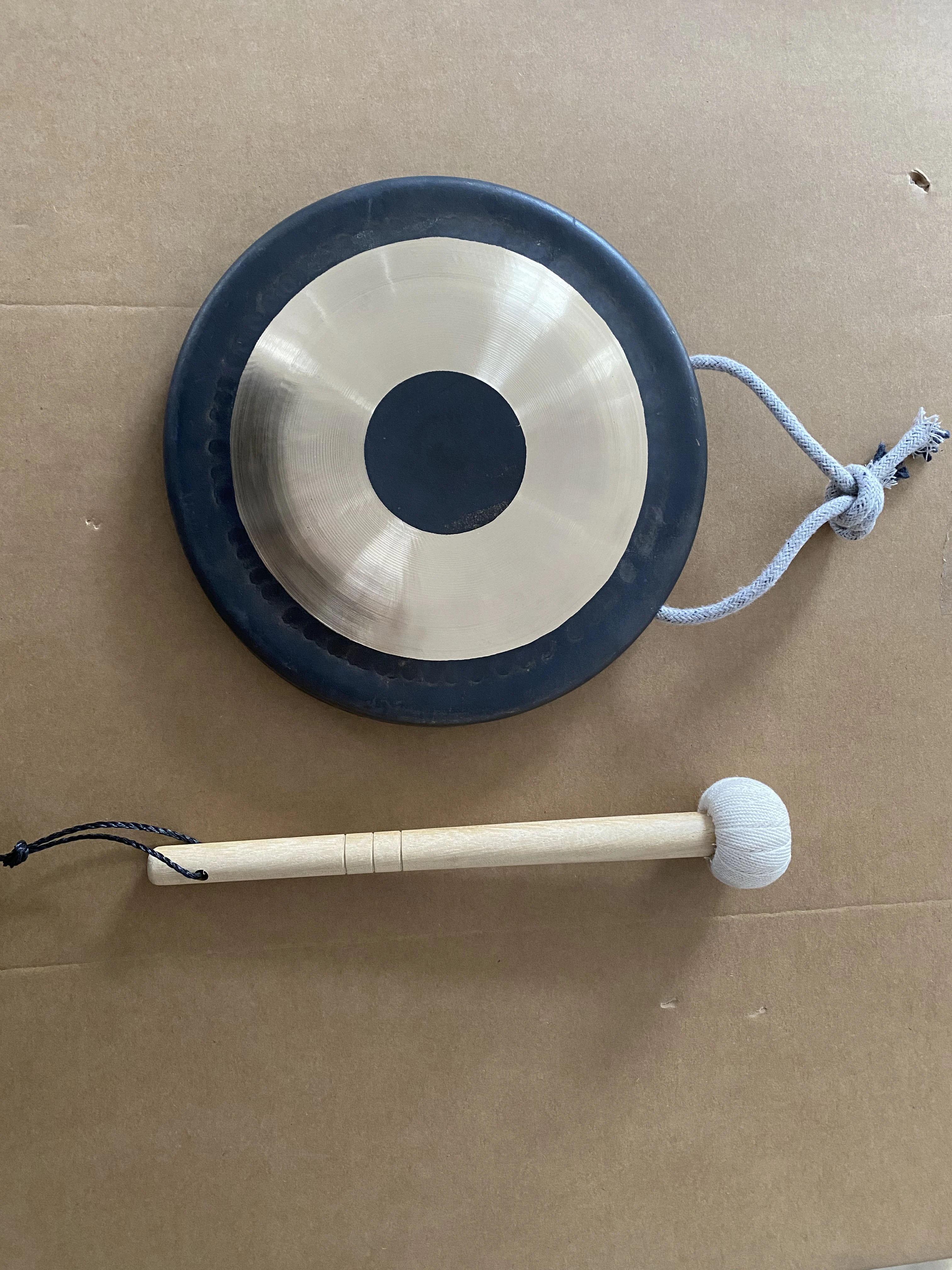 Arborea Gong B20 Metal Traditional Chinese Gong Handmade 8\'\' Small Chau Gong and Gong Mallet