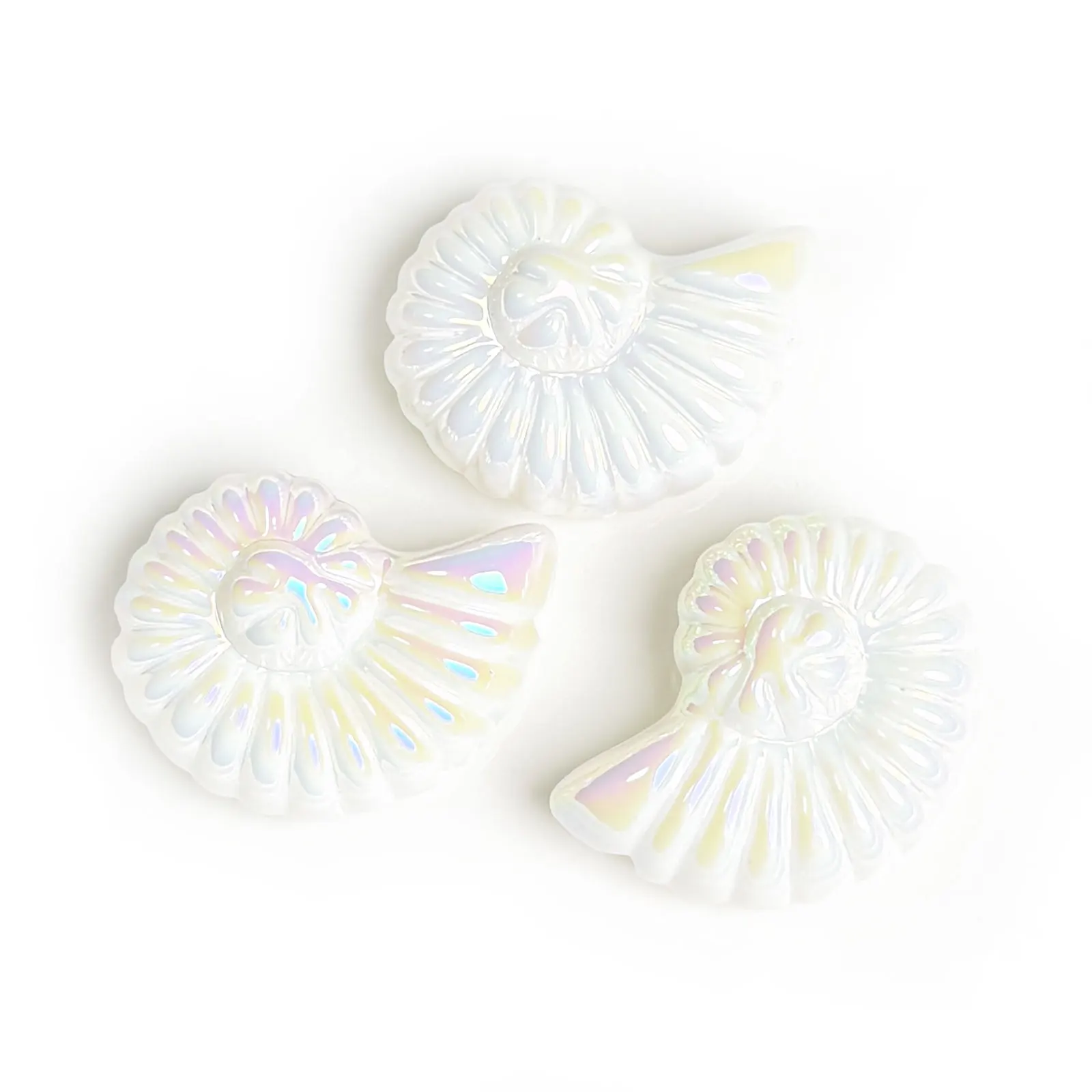 Sea Snail UV Colorful White Conch Beads for Jewelry Making DIY Craft Decorations Phone Chain Beadable Pen Home Decor Accessories