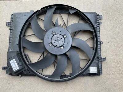 

For Mercedes-Benz C-Class 2007-2014 3.0L Radiator cooling fan OE A2129061002