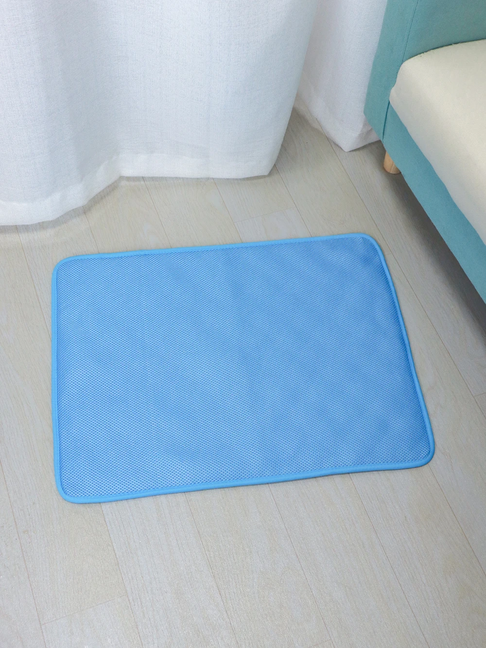 Pet Cooling Mat Dog Ice Silk Pad Cat Summer Blanket Pet Mulitple Use Pet Mat Bed For Cat Washable Dog Bed Breathable Cool Pad