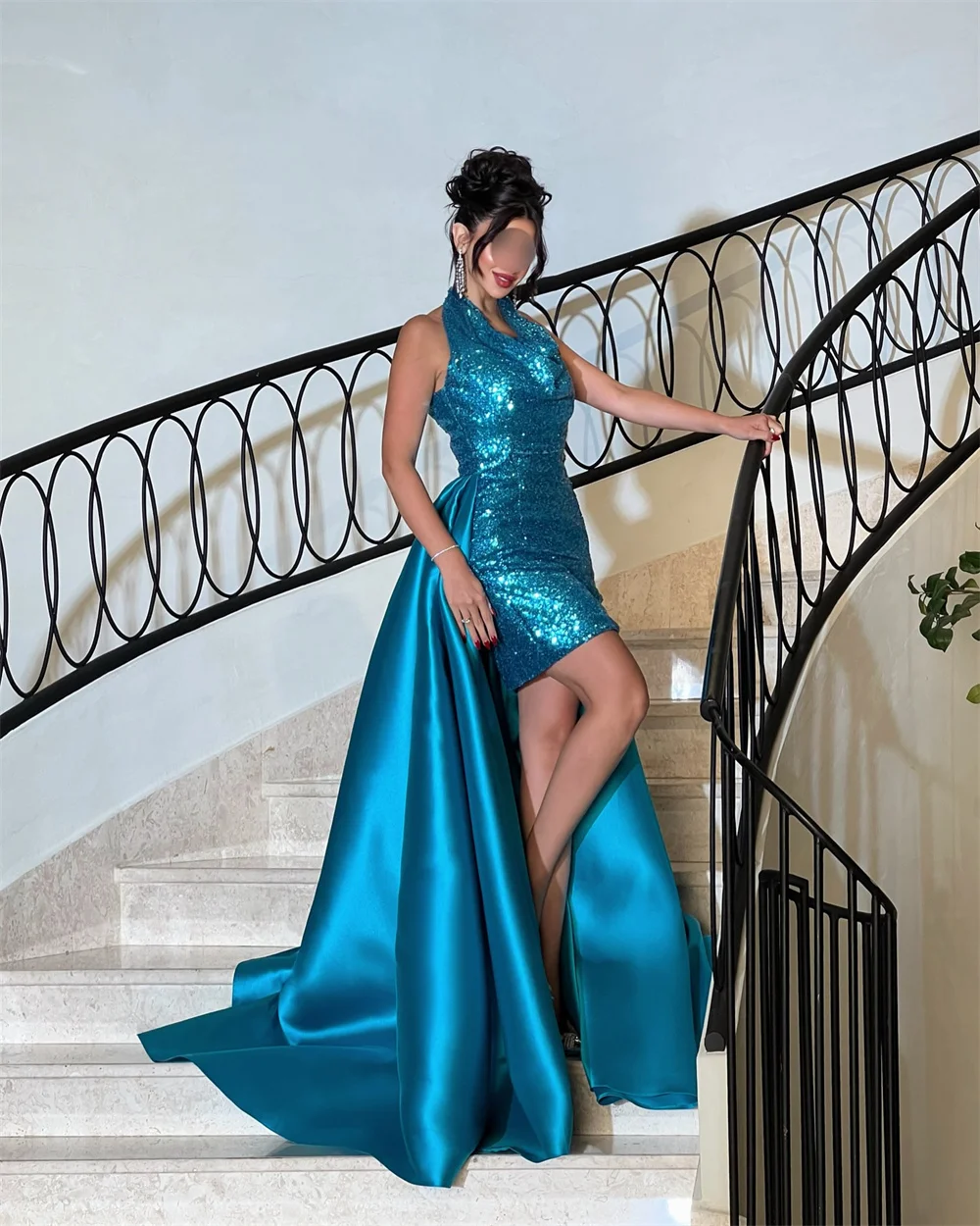 Mila Halter Neck Shiny Sequins Prom Dresses Sleeveless Mini Customized Formal Evening Satin Court Train vestidos de gala 2025