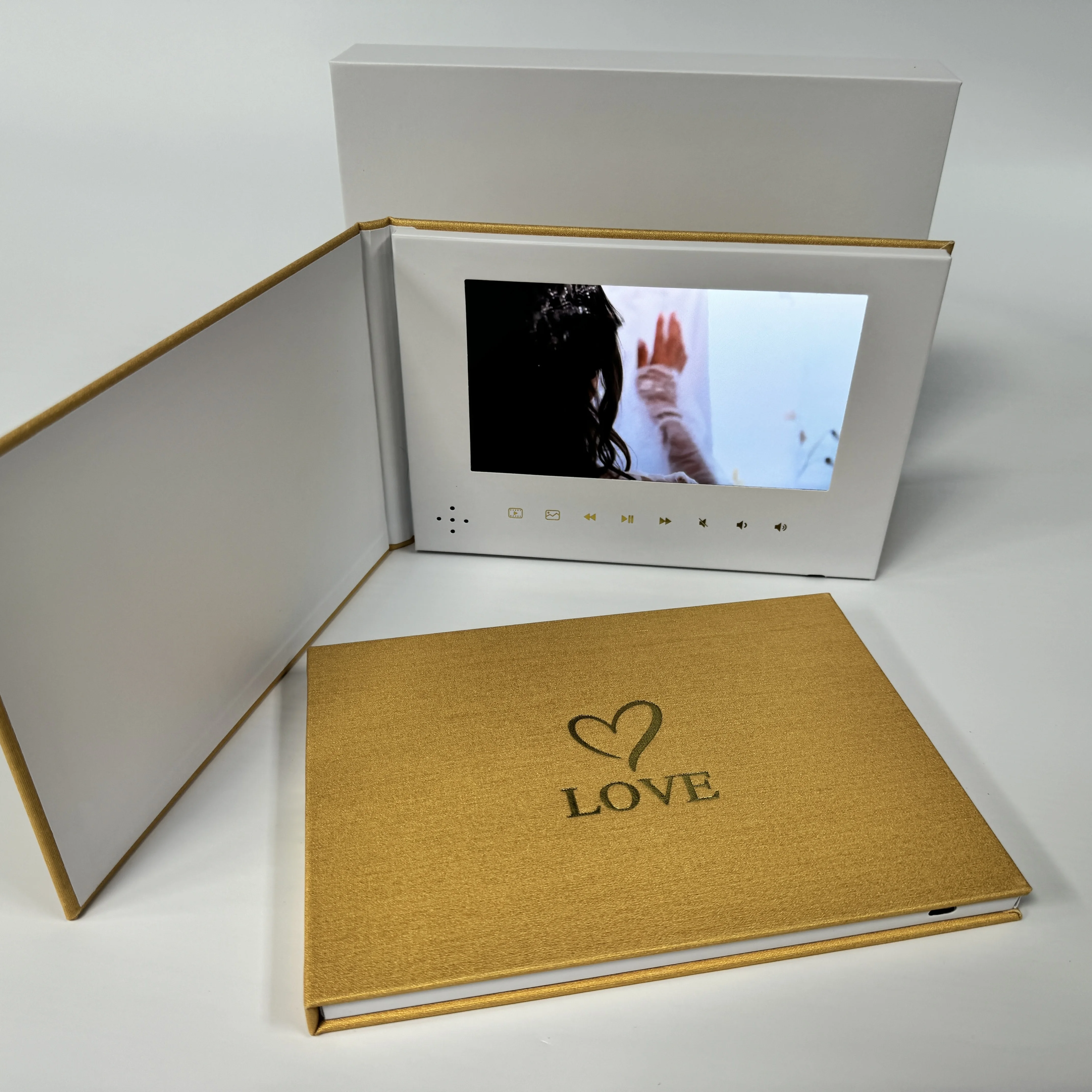 

Linen playbook 7 inches video book video brochure with IPS screen 4G memory 2000mah battery 8 buttons LOVE OUR WEDDING gift