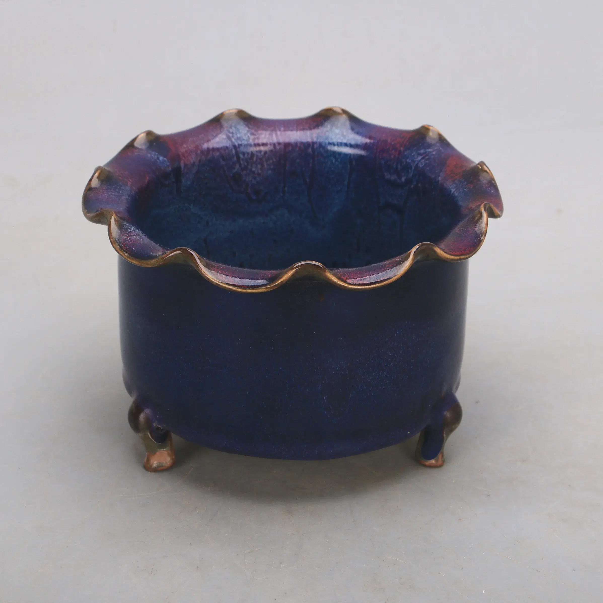 Song Dynasty Style Rose Purple Flower Mouth Three Legs Large Incense Burner Handmade Ceramic Vintage Home Decor Collectible