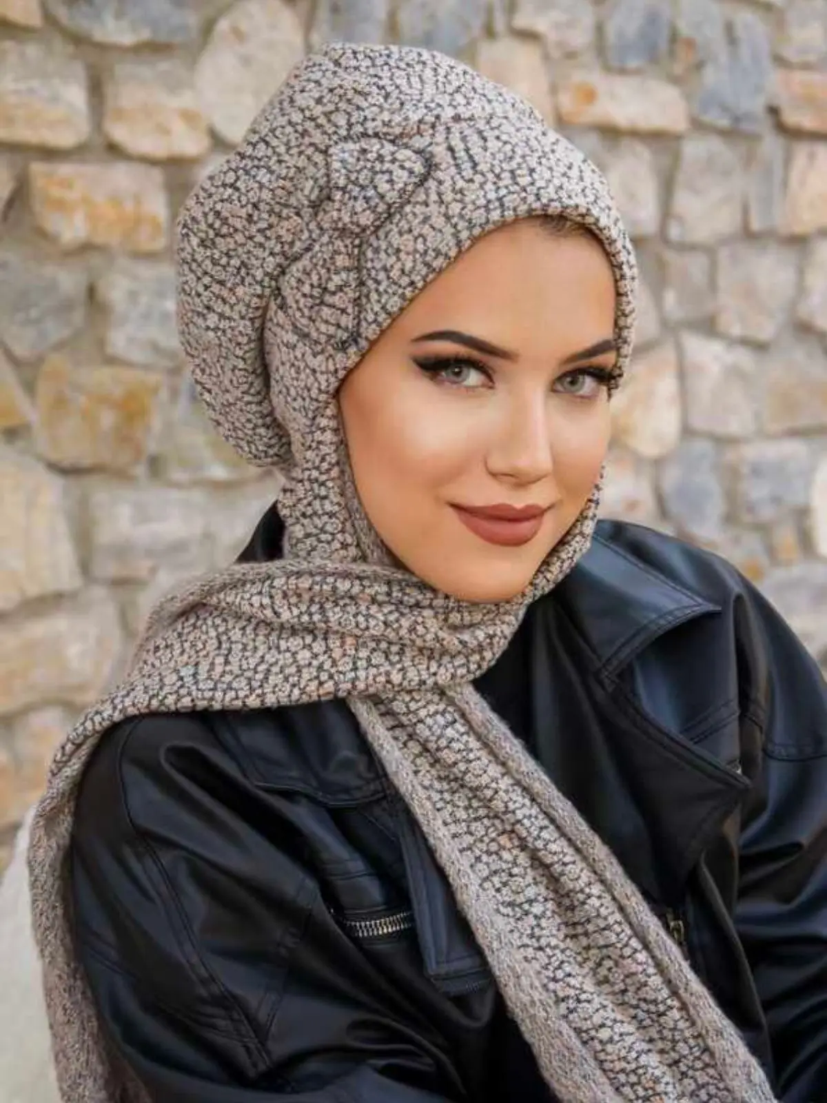 Hijab Beanie with Bow for Winter Warm Soft Muslim Women Fashion Stylish Thick Cotton Clothing Woman Scarf Turban Bonnet