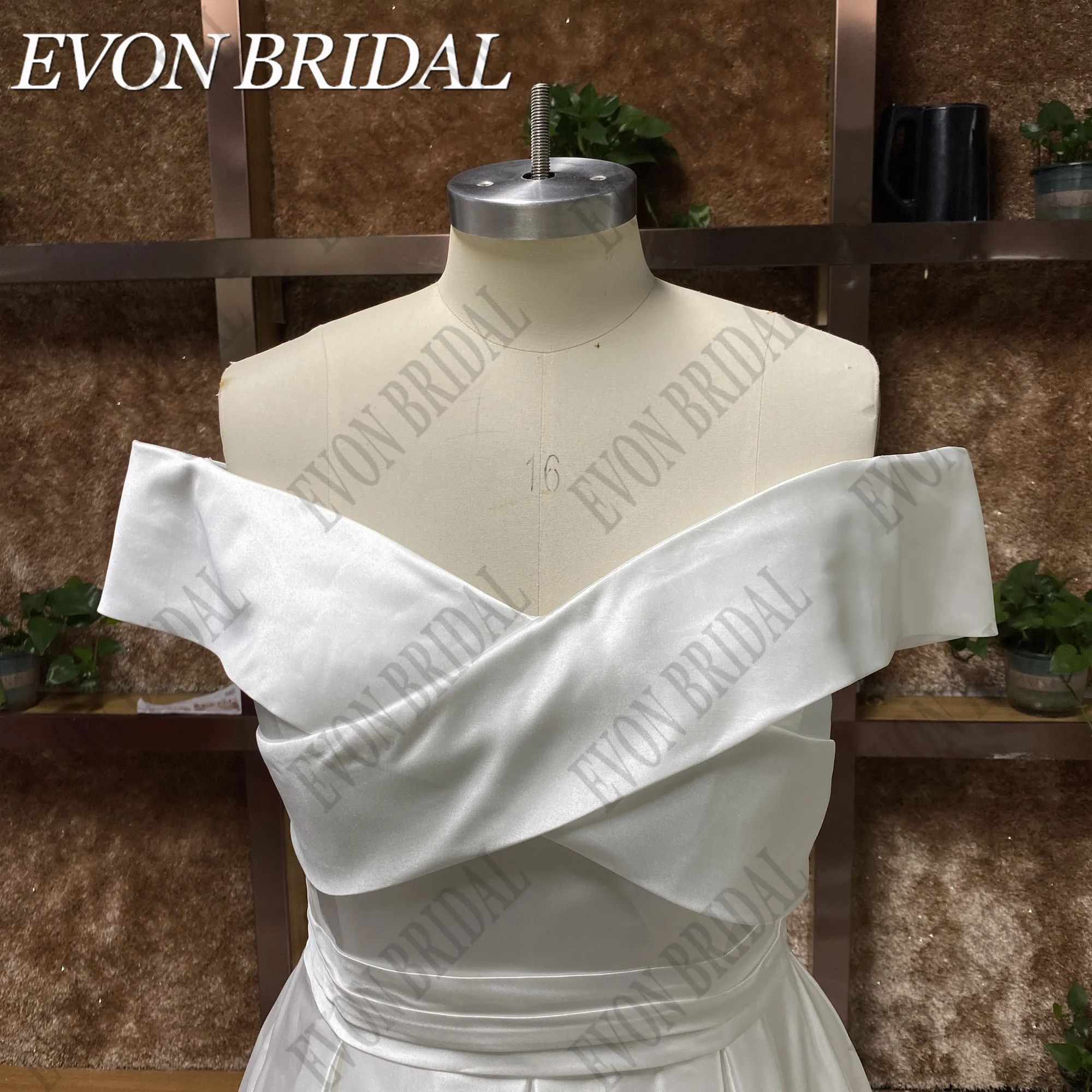 EVON BRIDAL Elegant Wedding Dresses Plus Size V Neck Off Shoulder Satin A-Line Bow Sweep Train Bridal Gowns Vestidos De Novia