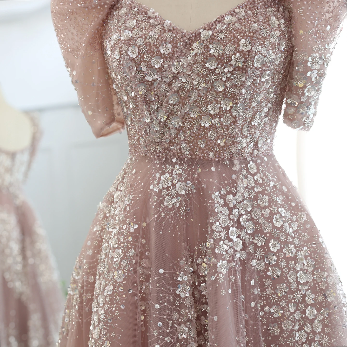 Sharon Said Glitzerndes Limonengrünes Luxus-Abendkleid aus Dubai für Arabische Hochzeiten, Verlobungen und Formelle Anlässe, Modell SS155, Maßanfertigung – Detail 22