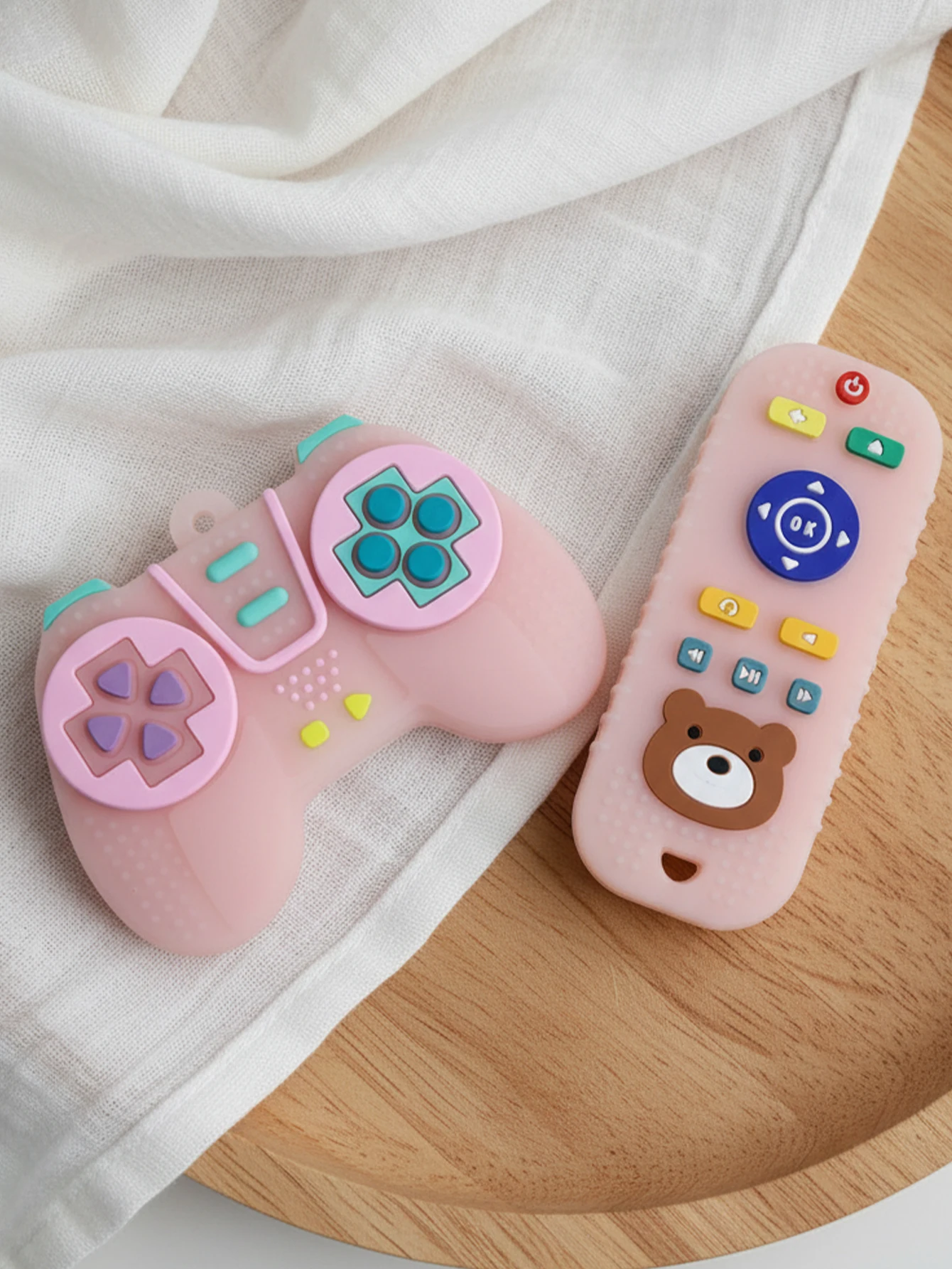 Baby Teether 2Pcs, Silicone Toy Controller and TV Remote for Babies Molar