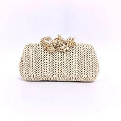 2024 Spring Straw Woven Bag Retro Women's Clutch Classic Diamond Card Clasp New Wedding Evening Women's Bags