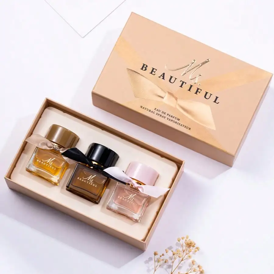 

Unisex Perfume Gift Set (3-Piece) — Mini Fragrance Samplers, Featuring Floral and Woody Notes