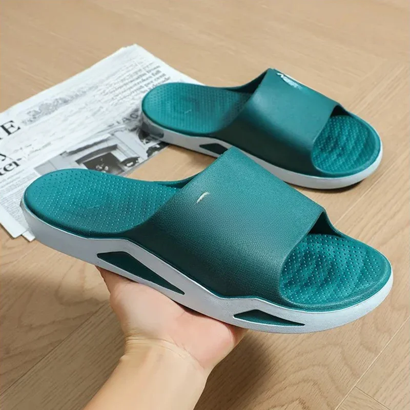 Pantoufles d'été à la mode pour hommes, sandales de Sport en plein air, salle de bain, antidérapantes, sandales d'intérieur et de maison pour femmes, chaussures pour amoureux de Couple