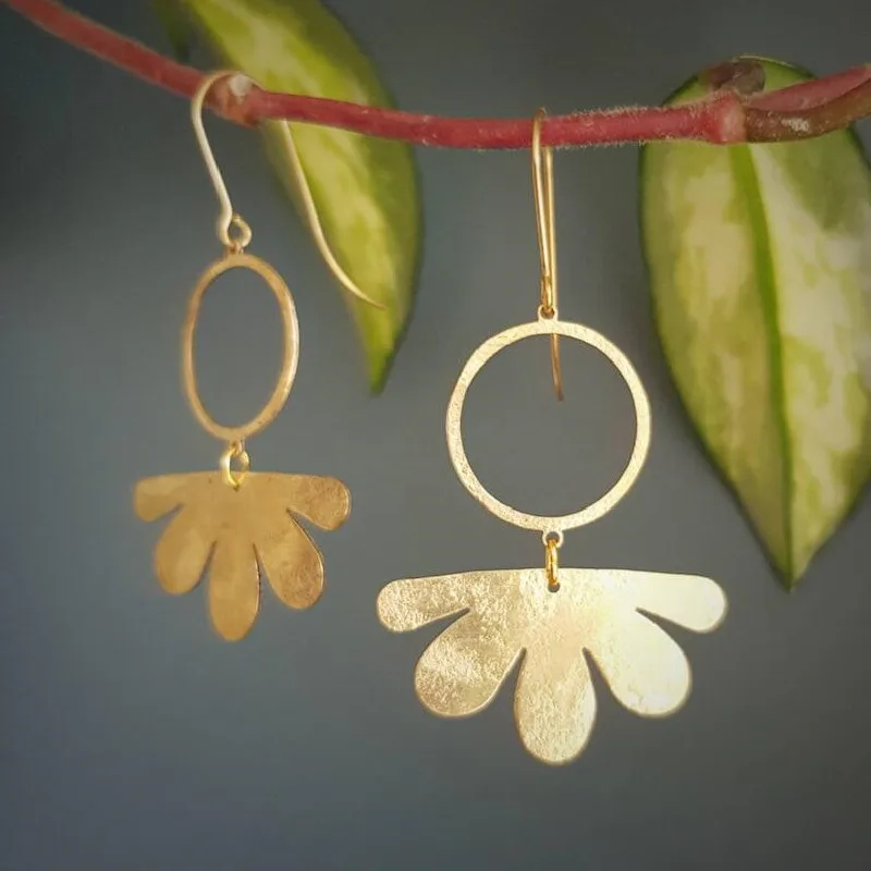 Hammer brass, round and flower hammer individual earrings are the perfect gift for mothers, wives and daughters