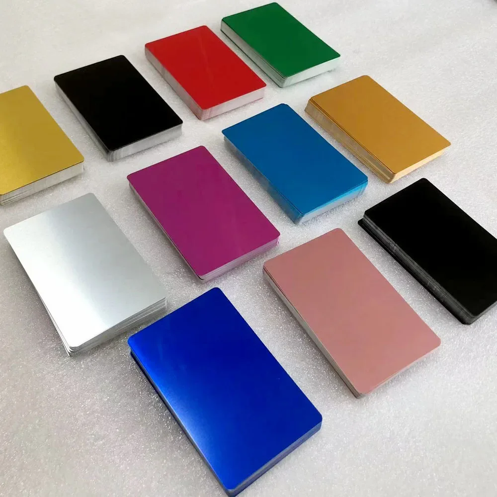 Cartes de visite en métal couleur, 50 pièces, 0.2mm et 0.4mm d'épaisseur, gravure, fournitures de bureau, carte gravée CNC Laser vierge en aluminium