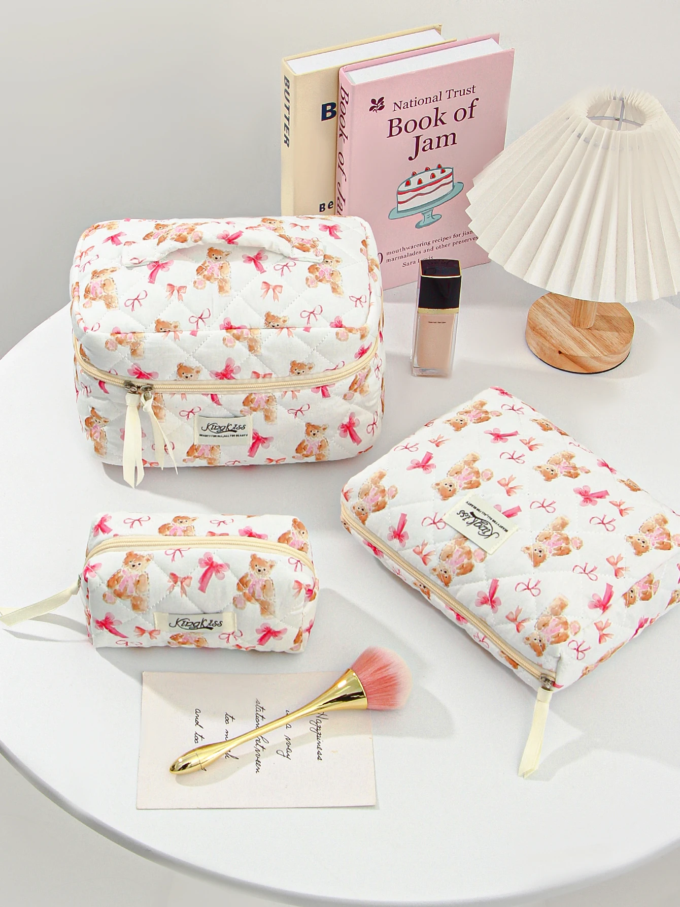 1pc/set bear pattern quilted makeup bag, cute bear makeup bag, travel essential storage makeup bag, holiday gift makeup bag
